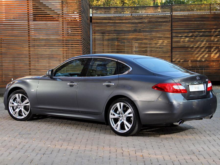  Infiniti M30d S 2012 года  (ZA) (фото 7 из 10)